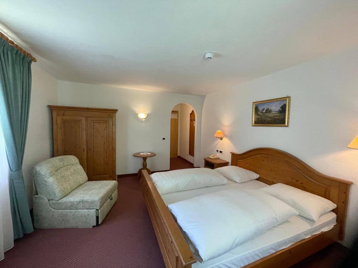 Hotel Larch Campo di Trens Extérieur photo