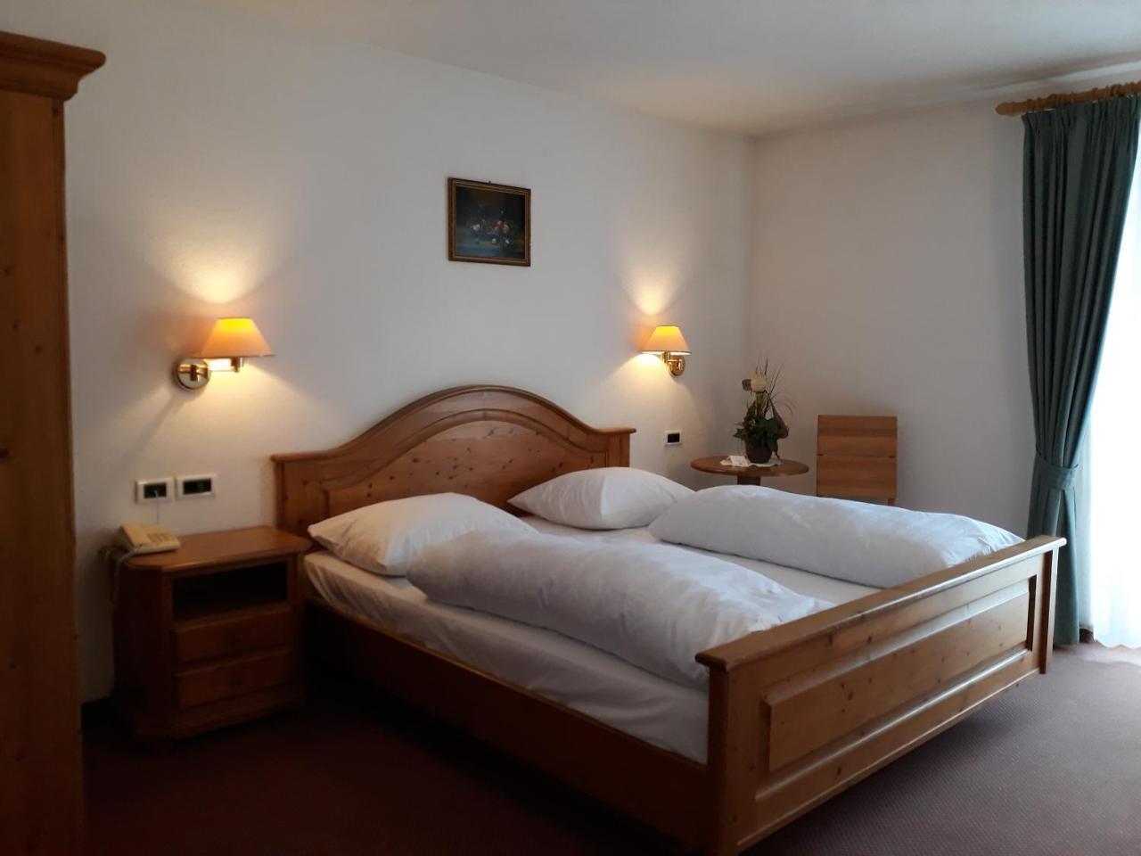 Hotel Larch Campo di Trens Extérieur photo